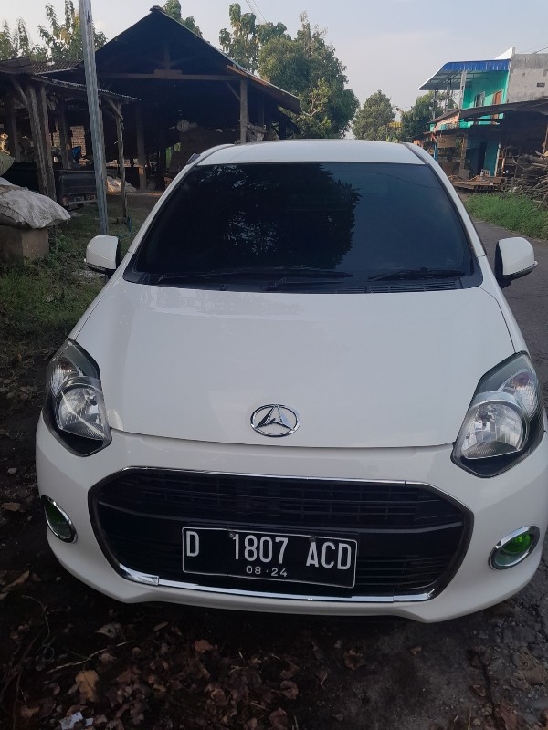 2014 Daihatsu Ayla 1.0L X MT