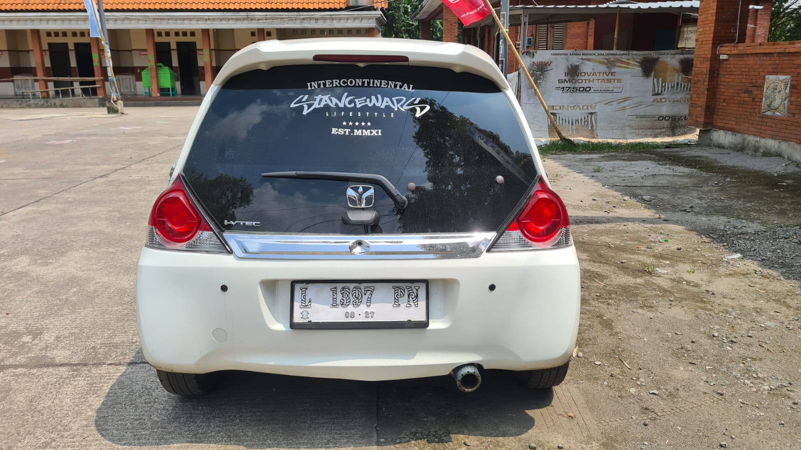 2017 Honda Brio  Satya E MT 2017 Honda Brio  Satya E MT