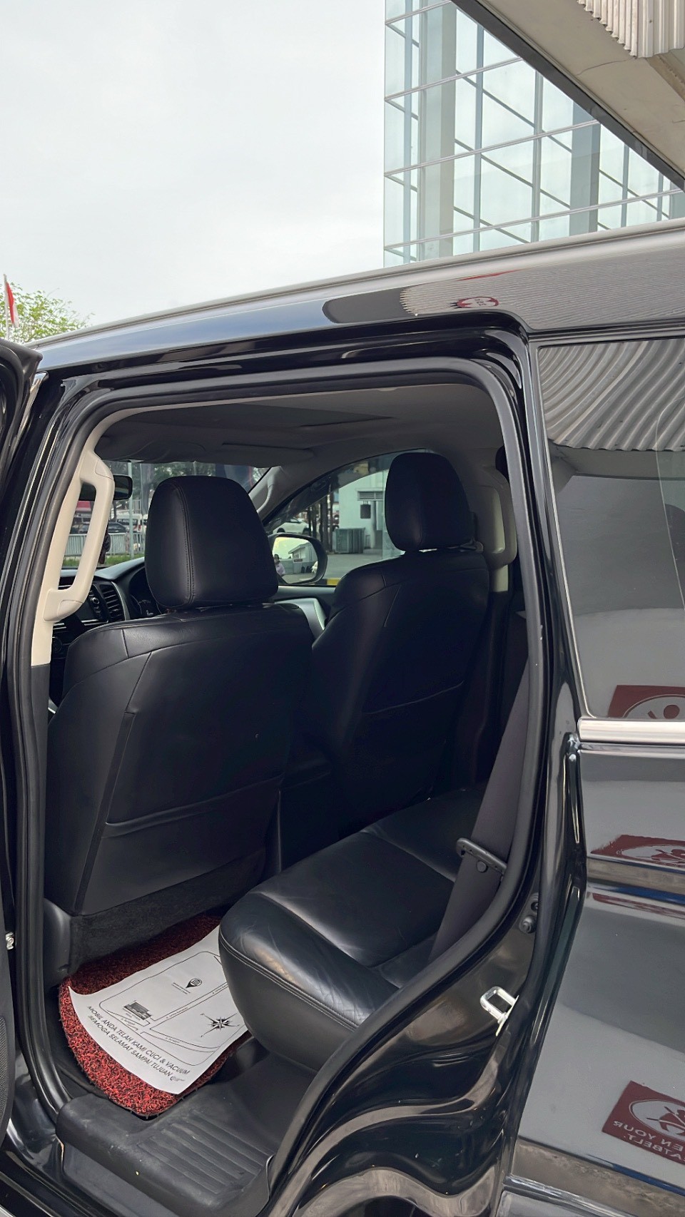 2018 Mitsubishi Pajero Sport Dakar AT 4x2 2018 Mitsubishi Pajero Sport Dakar AT 4x2