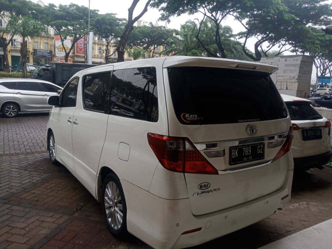 2013 Toyota Alphard S Option 2.4L AT 2013 Toyota Alphard S Option 2.4L AT