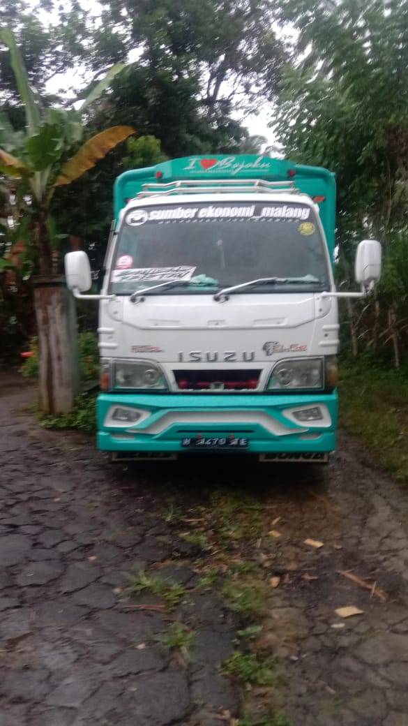 Second Hand 2013 Isuzu D Max SC MT