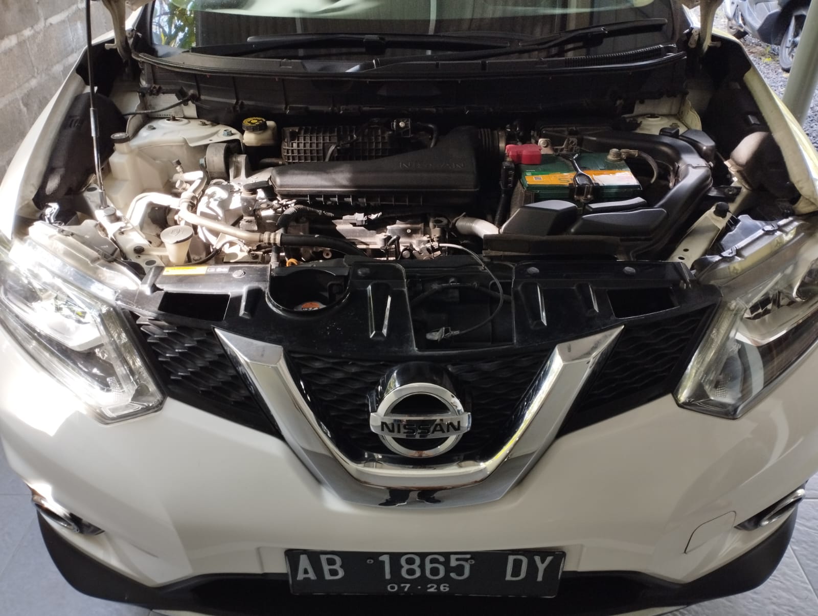 2016 Nissan X-Trail  `2.5 ST AT 2016 Nissan X-Trail  `2.5 ST AT