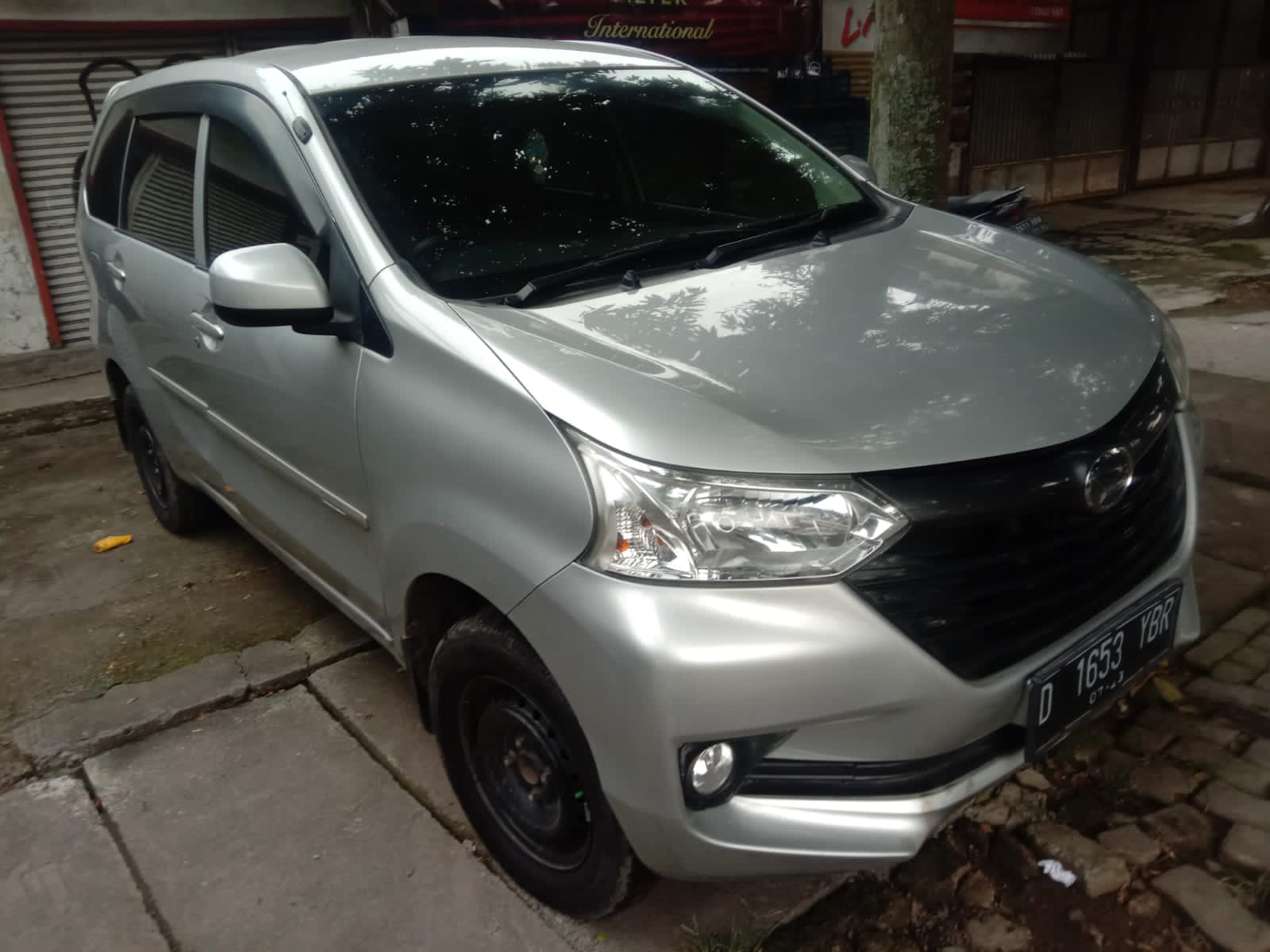 2018 Daihatsu Grand Xenia 2018 Daihatsu Grand Xenia