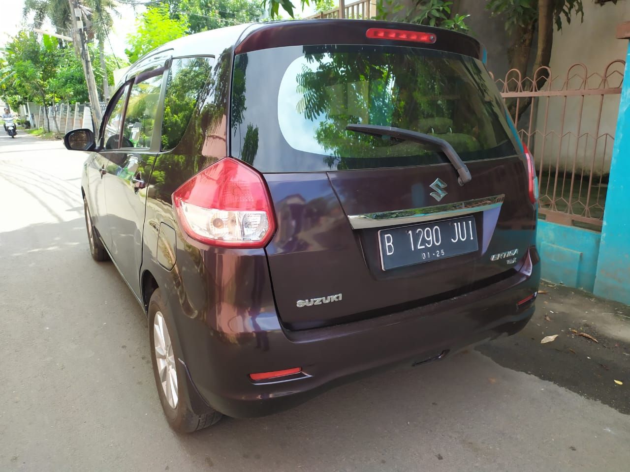 2014 Suzuki Ertiga GX MT 2014 Suzuki Ertiga GX MT