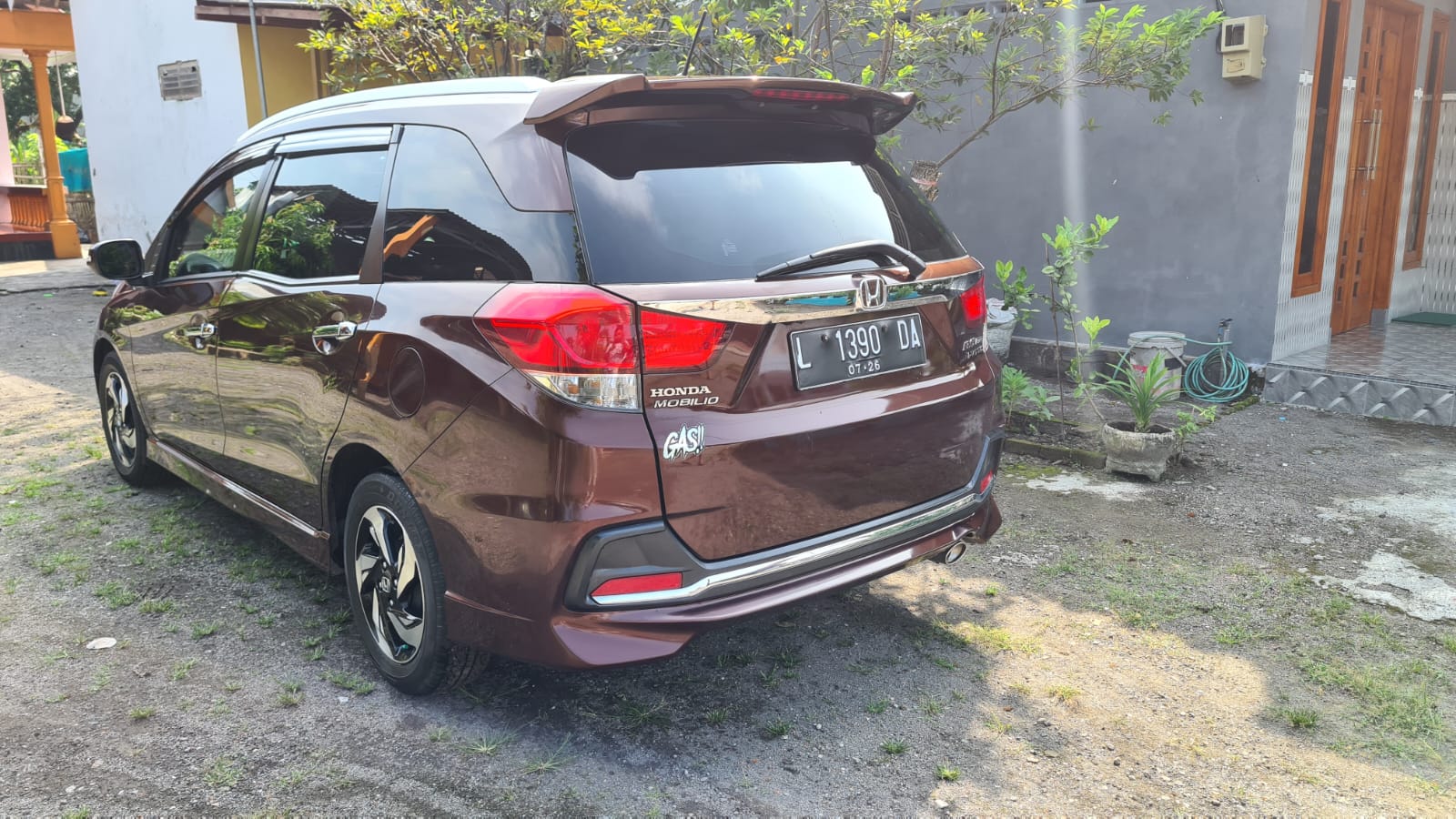 2015 Honda Mobilio RS CVT 2015 Honda Mobilio RS CVT