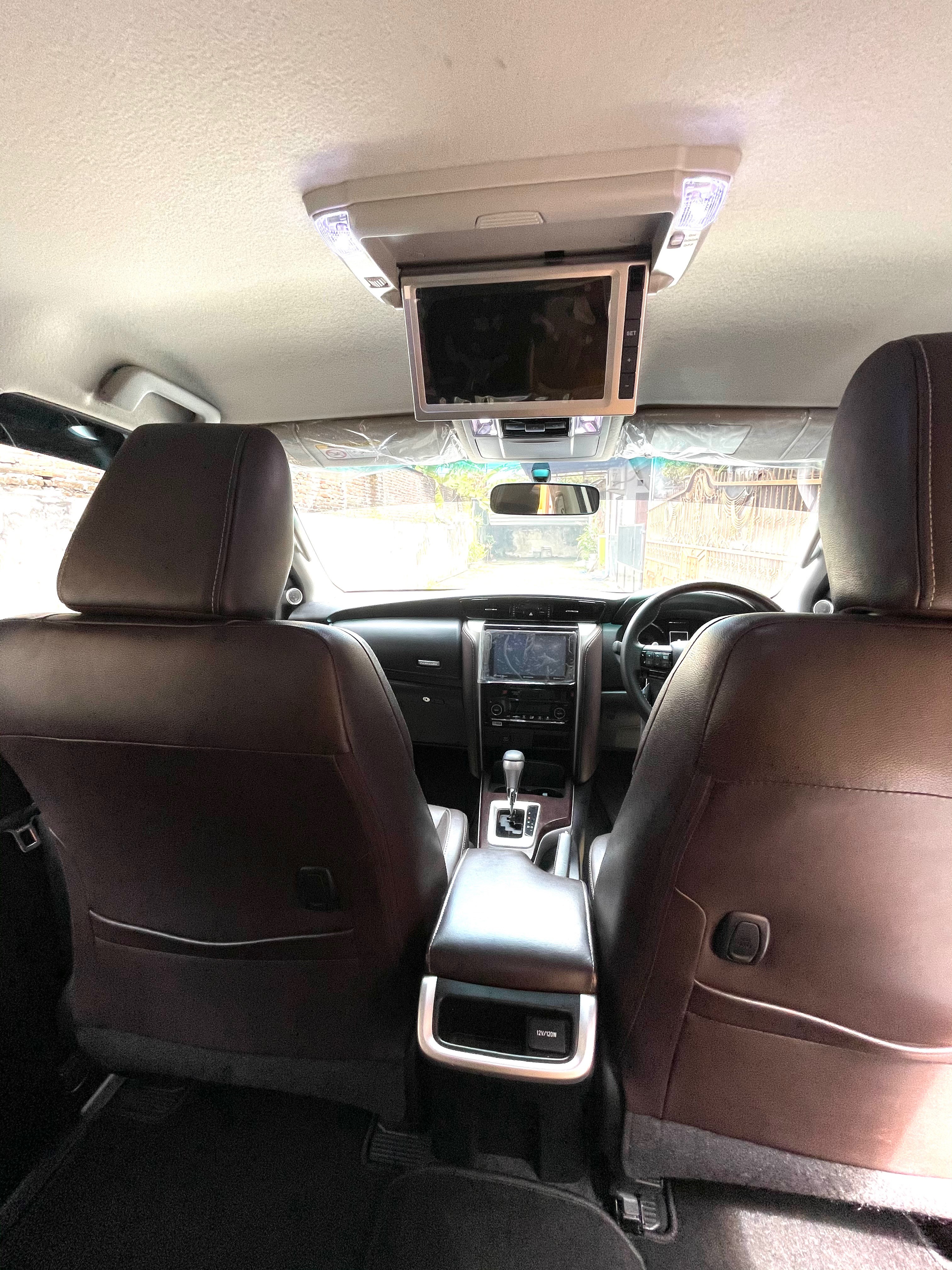 2020 Toyota Fortuner VRZ 4X2 TRD 2.4L AT 2020 Toyota Fortuner VRZ 4X2 TRD 2.4L AT