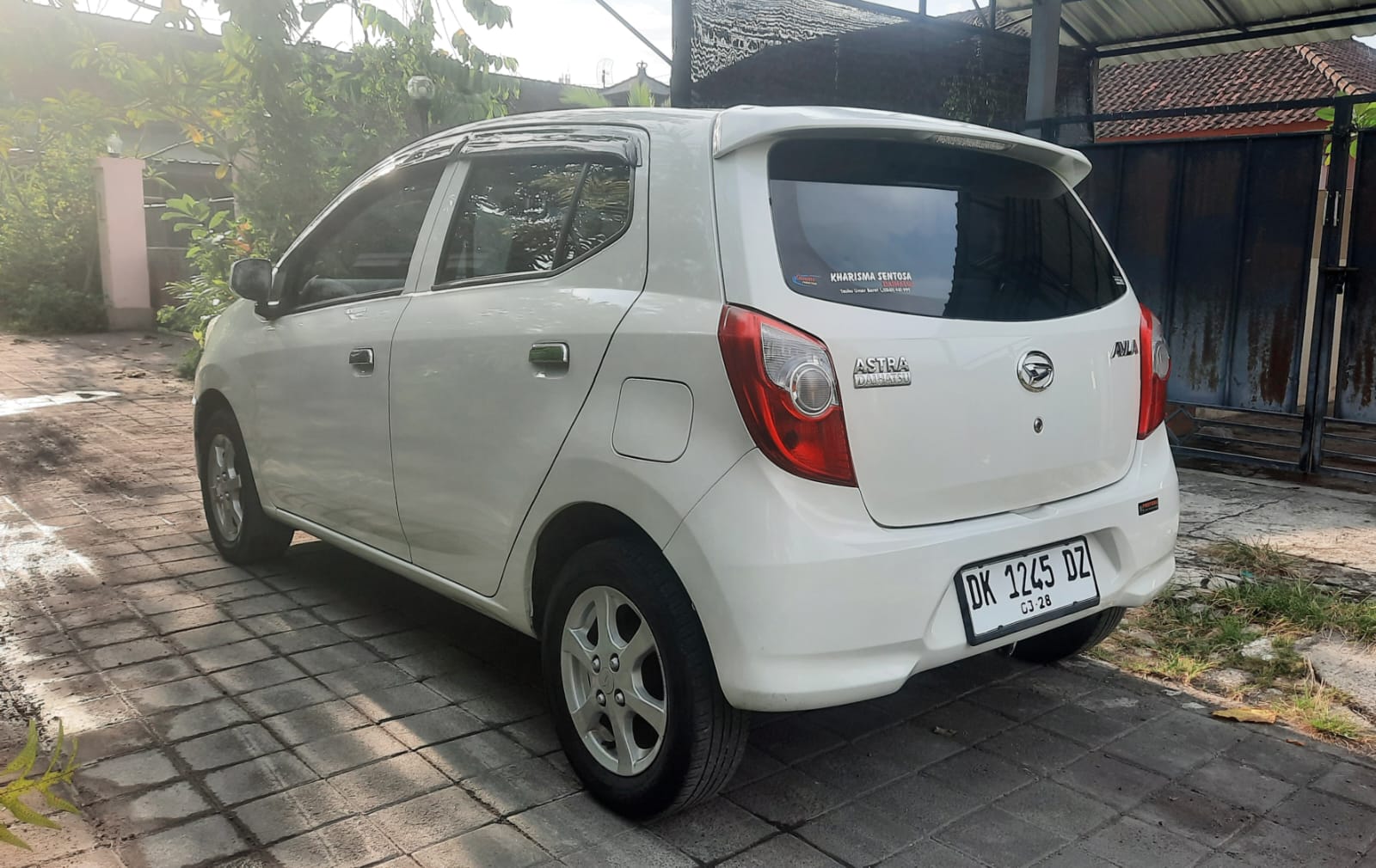 2018 Daihatsu Ayla  2018 Daihatsu Ayla