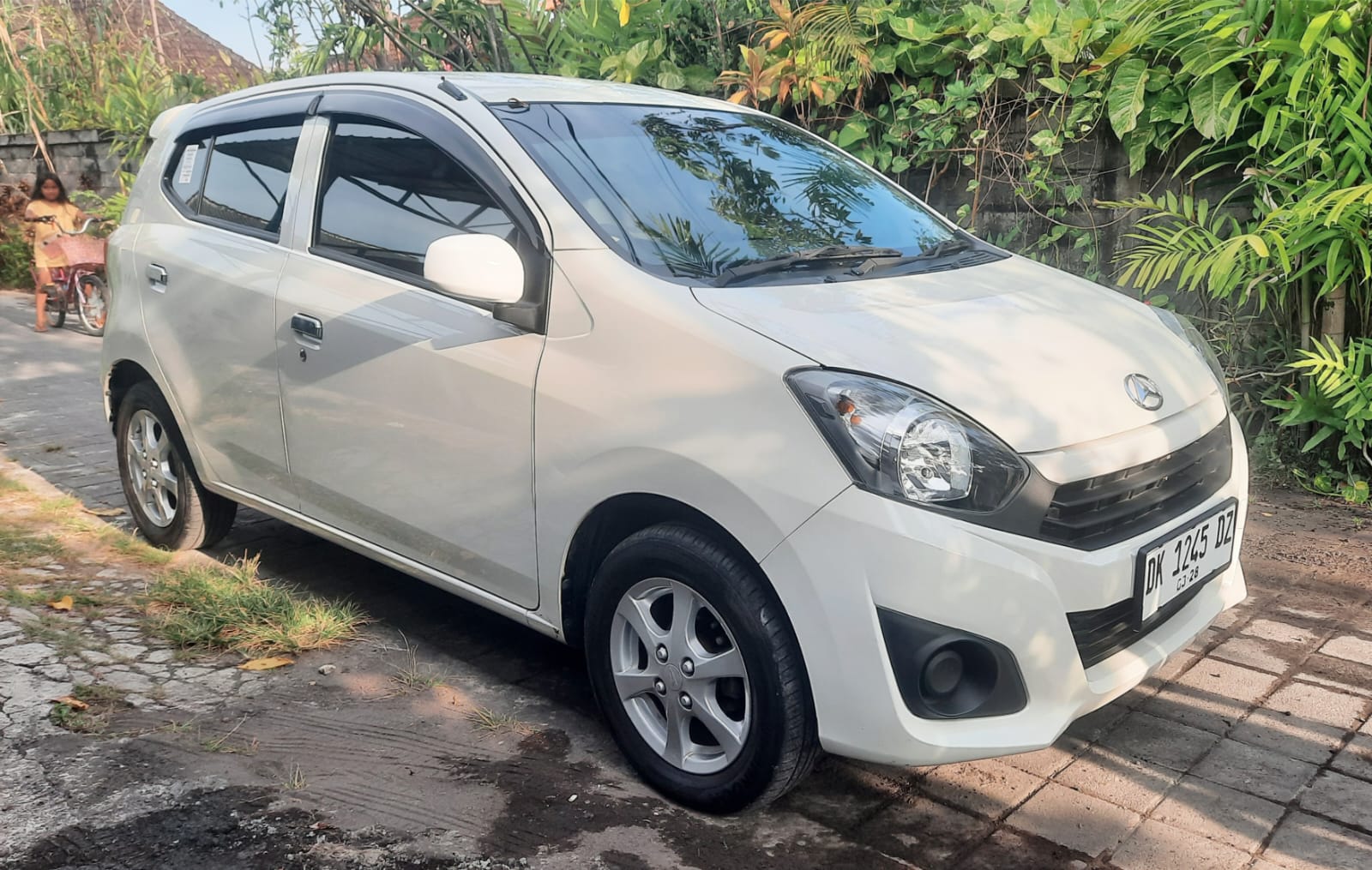 2018 Daihatsu Ayla  2018 Daihatsu Ayla