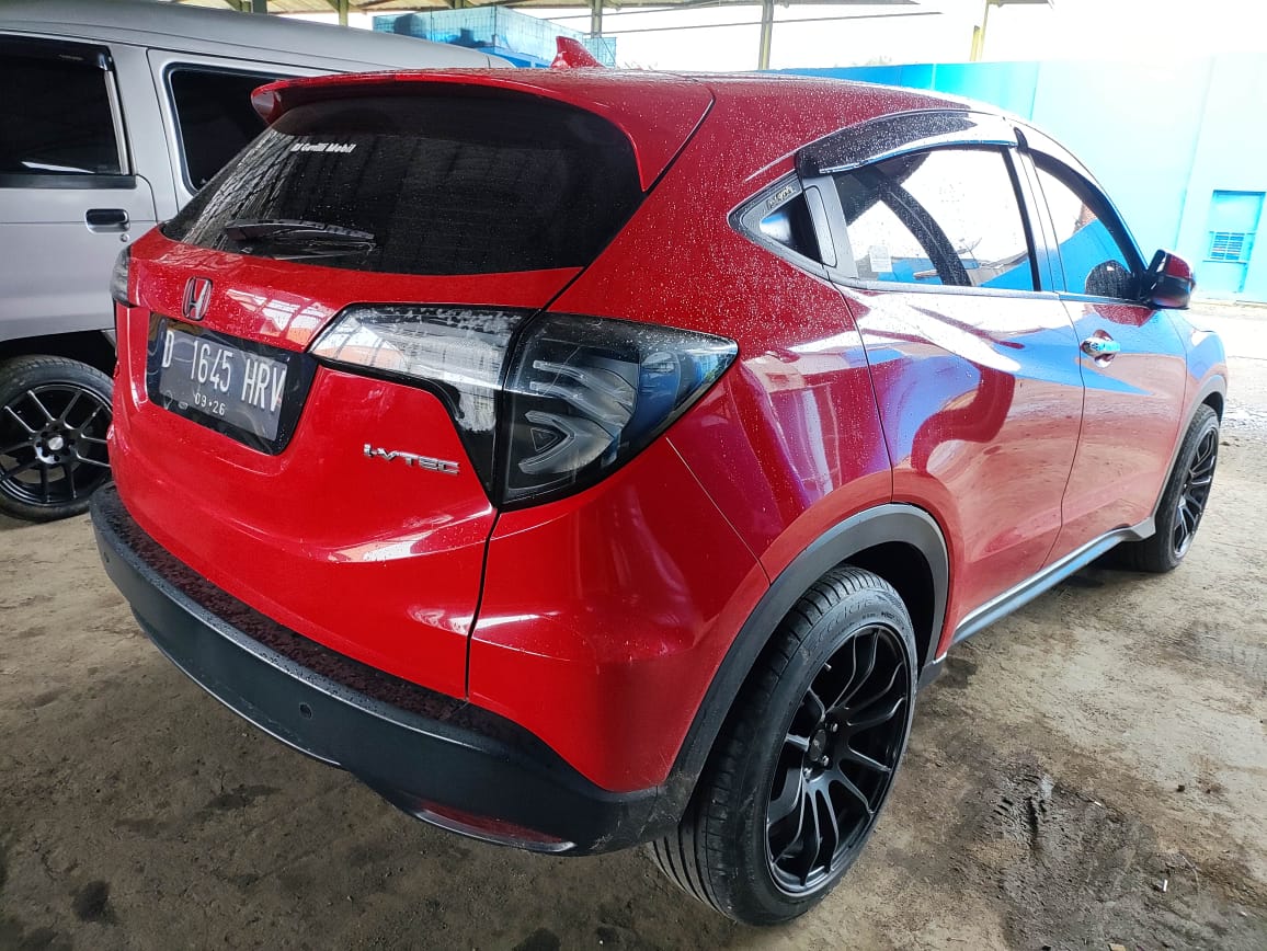 2016 Honda HRV  RU1 1.5 E CVT CKD 2016 Honda HRV  RU1 1.5 E CVT CKD