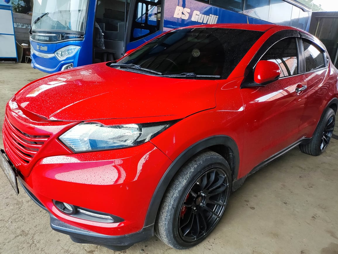 2016 Honda HRV  RU1 1.5 E CVT CKD 2016 Honda HRV  RU1 1.5 E CVT CKD