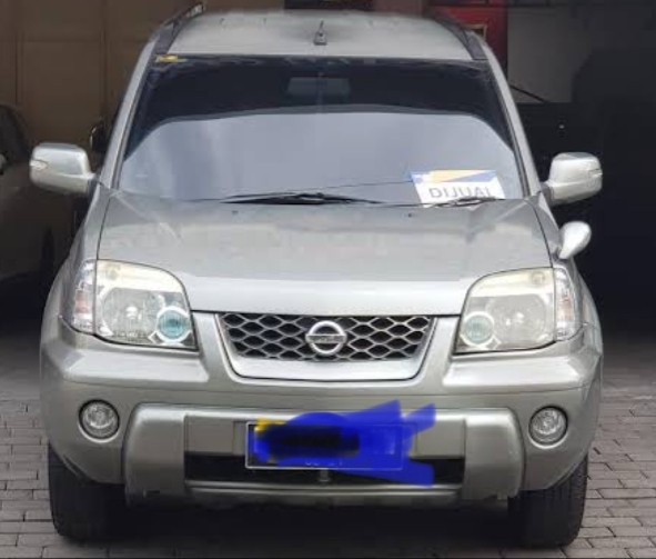 Second Hand 2004 Nissan X-Trail  2.5L 4AT 4x2 Second Hand 2004 Nissan X-Trail  2.5L 4AT 4x2