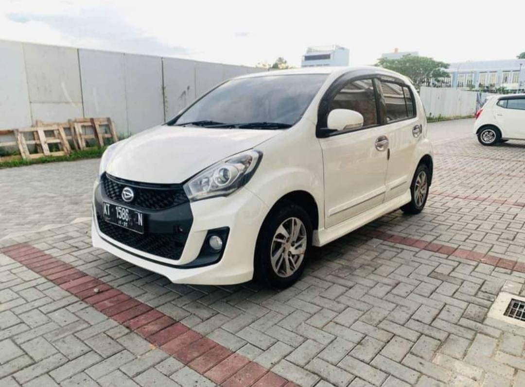 2015 Daihatsu Sirion 1.3L M AT SPORTY Bekas