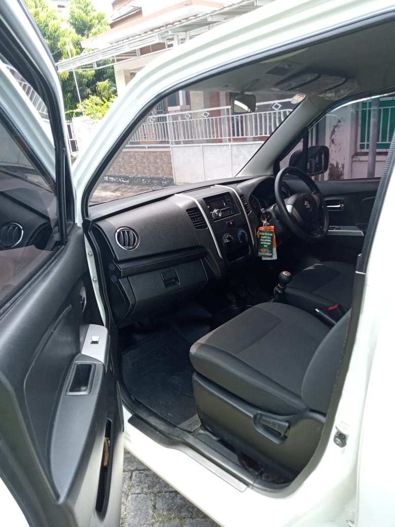 2016 Suzuki Karimun Wagon R GS 2016 Suzuki Karimun Wagon R GS