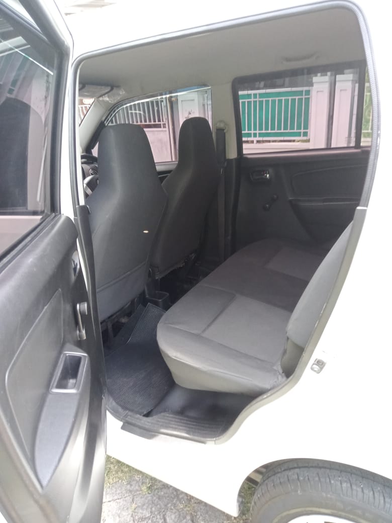 2016 Suzuki Karimun Wagon R GS 2016 Suzuki Karimun Wagon R GS