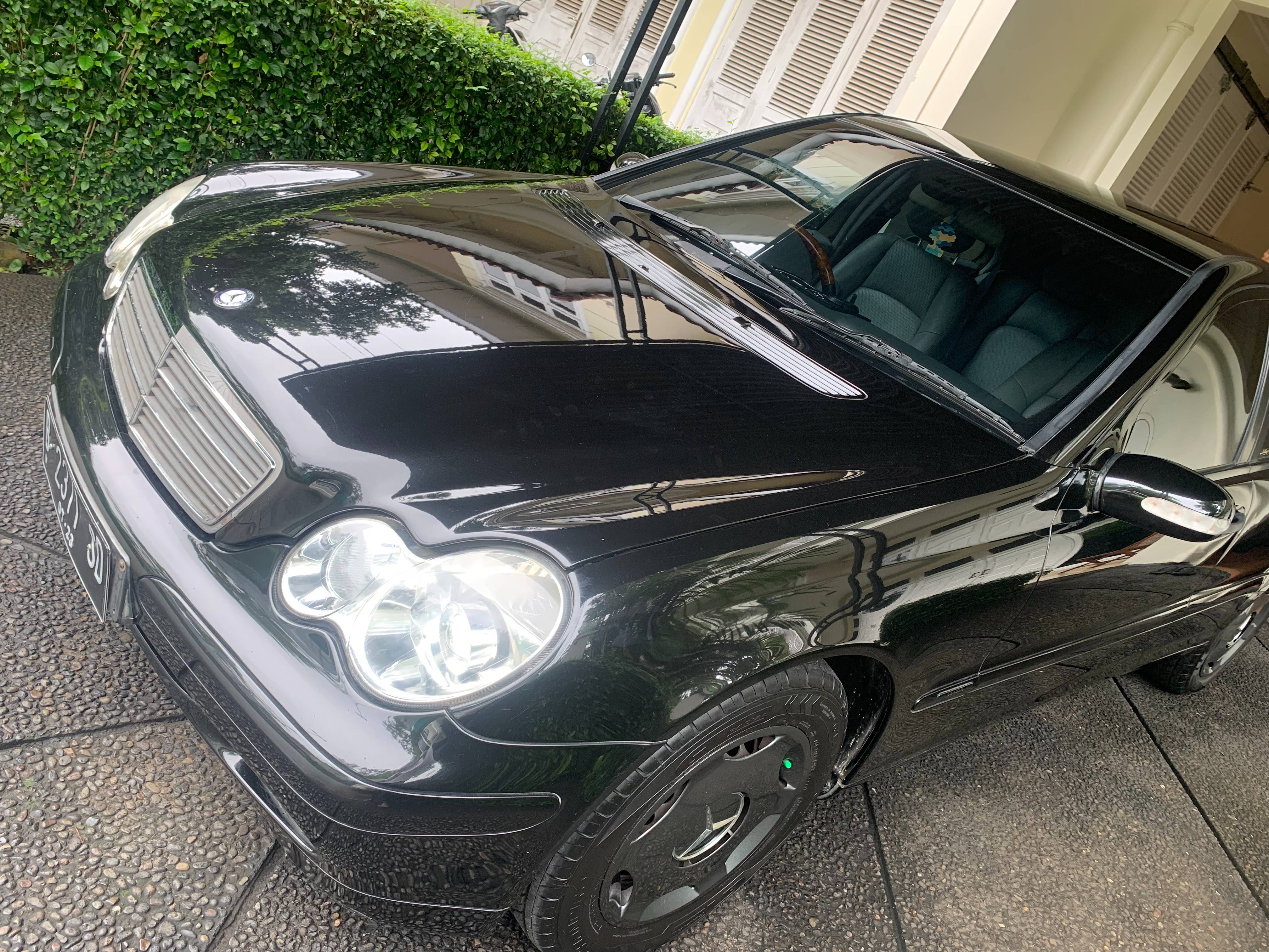 Second Hand 2002 Mercedes Benz C-Class  C 180 CLASSIC Second Hand 2002 Mercedes Benz C-Class  C 180 CLASSIC