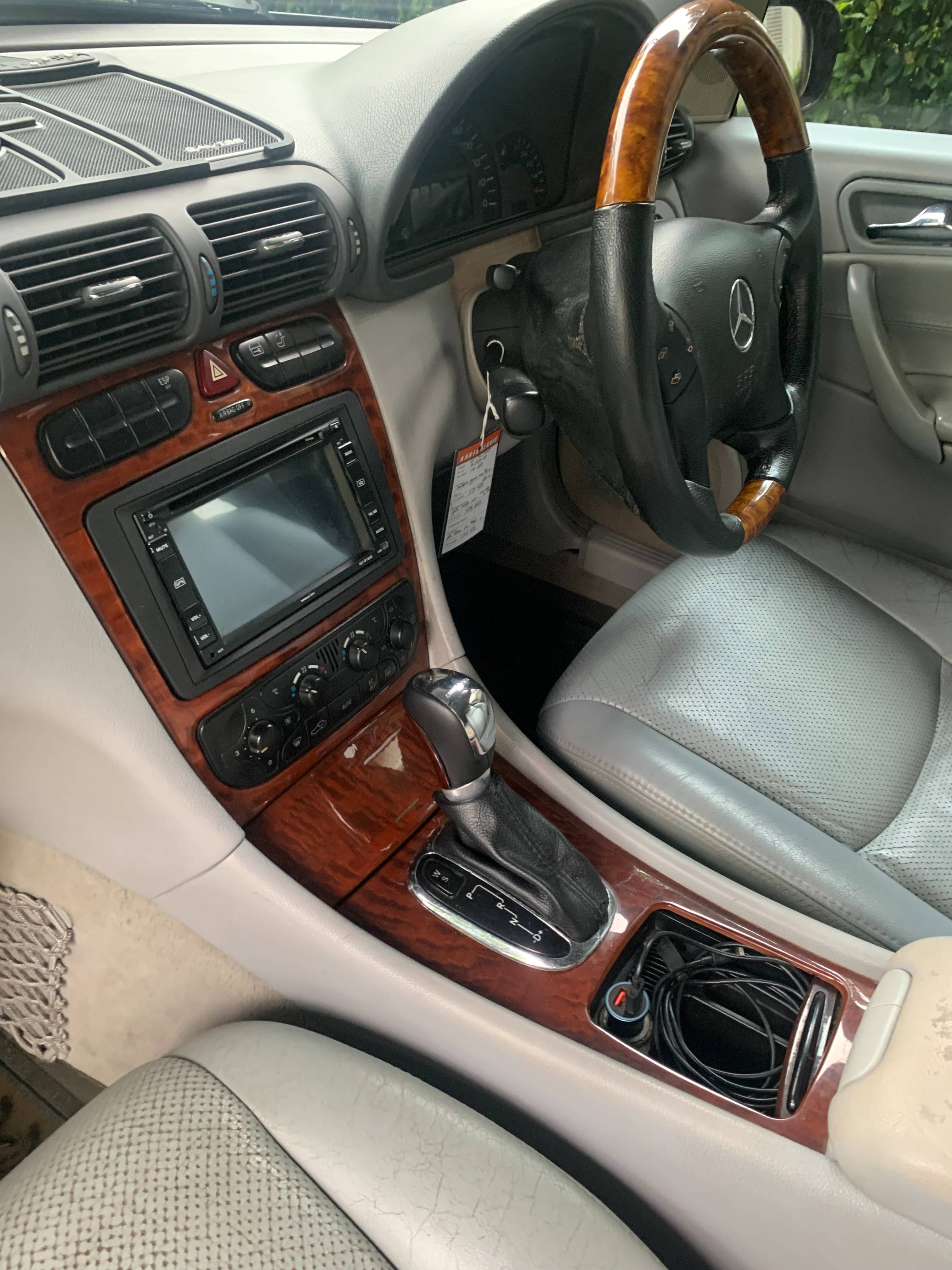 2002 Mercedes Benz C-Class  C 180 CLASSIC 2002 Mercedes Benz C-Class  C 180 CLASSIC