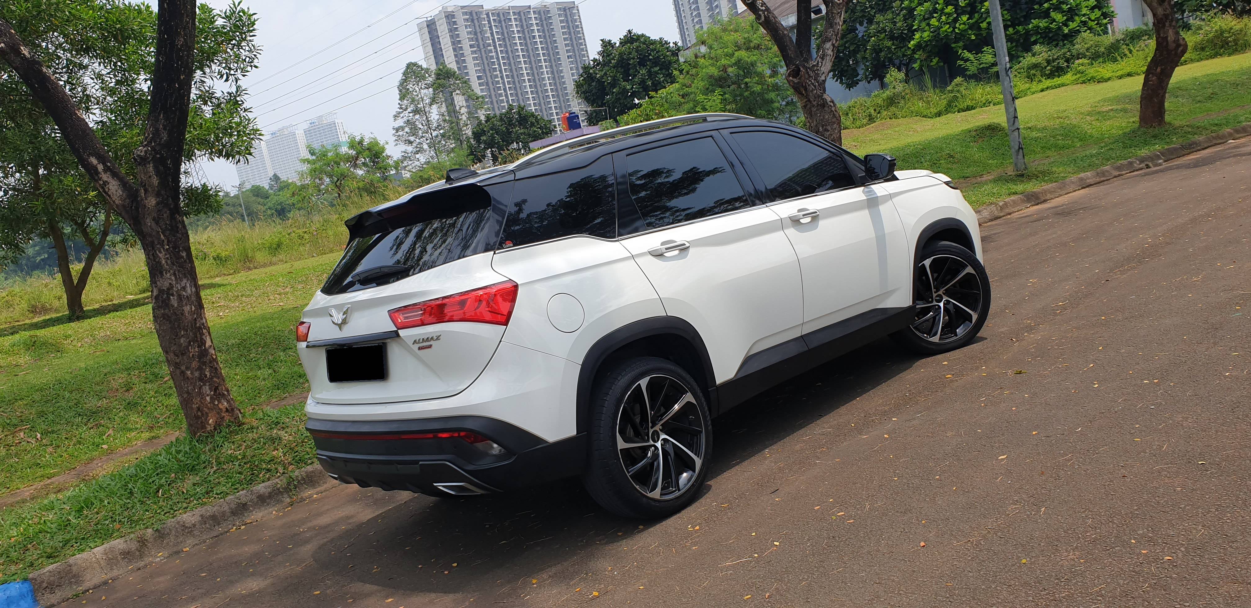 2019 Wuling Almaz 1.5 T LUX CVT 2019 Wuling Almaz 1.5 T LUX CVT