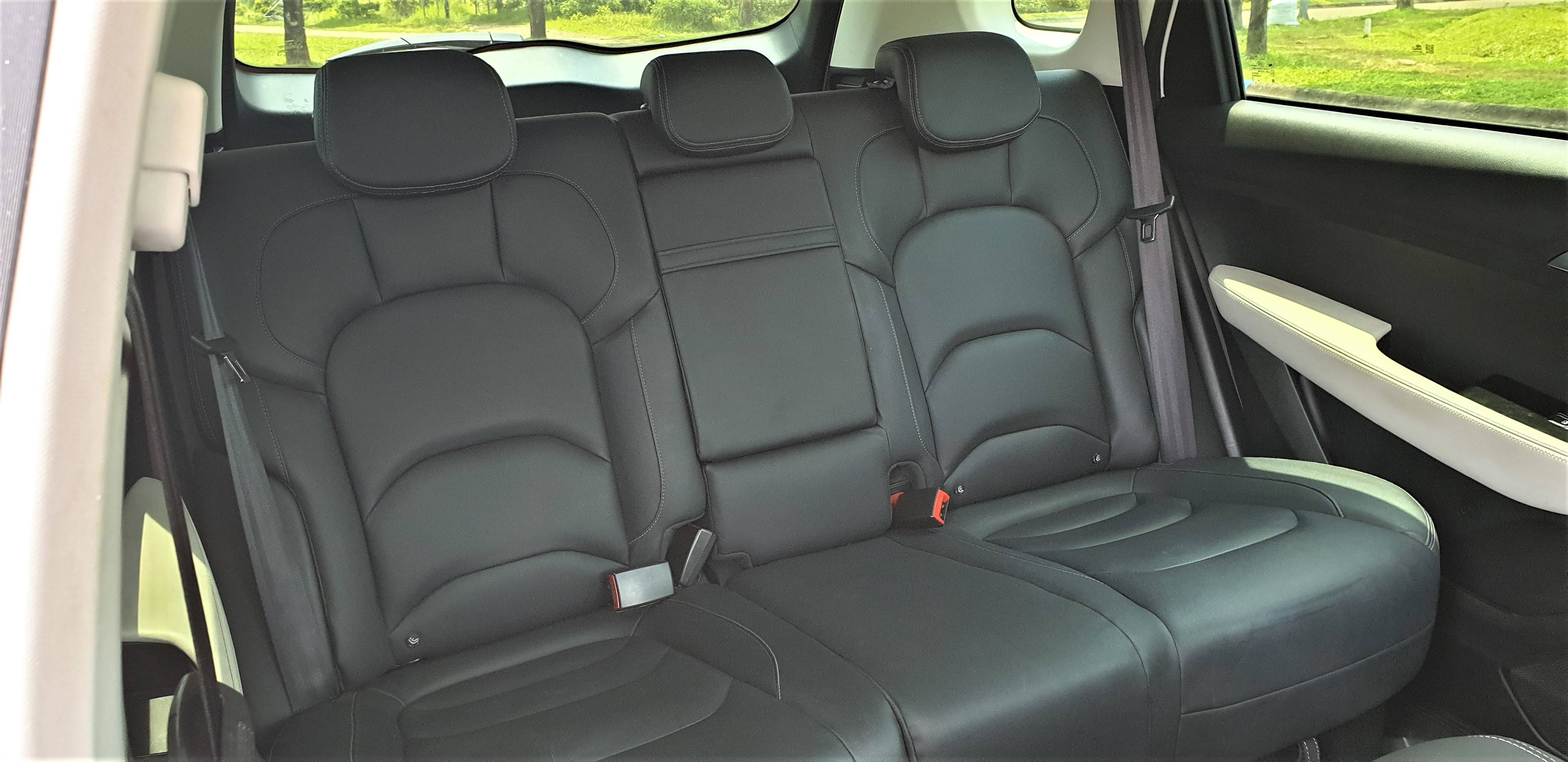 2019 Wuling Almaz 1.5 T LUX CVT 2019 Wuling Almaz 1.5 T LUX CVT