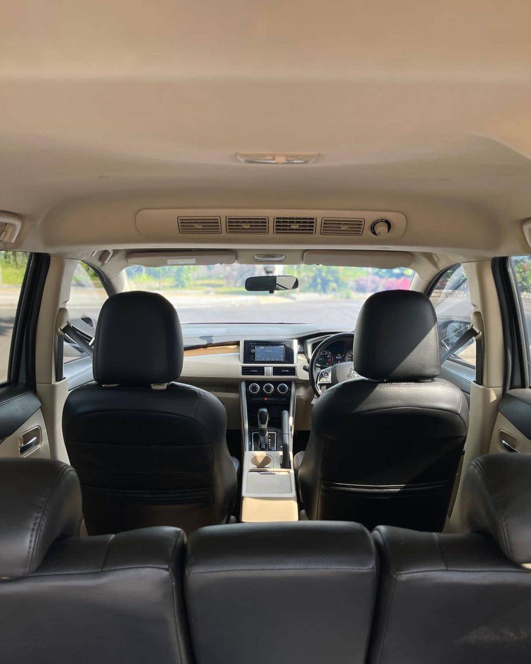 2019 Mitsubishi Xpander Ultimate CVT 2019 Mitsubishi Xpander Ultimate CVT