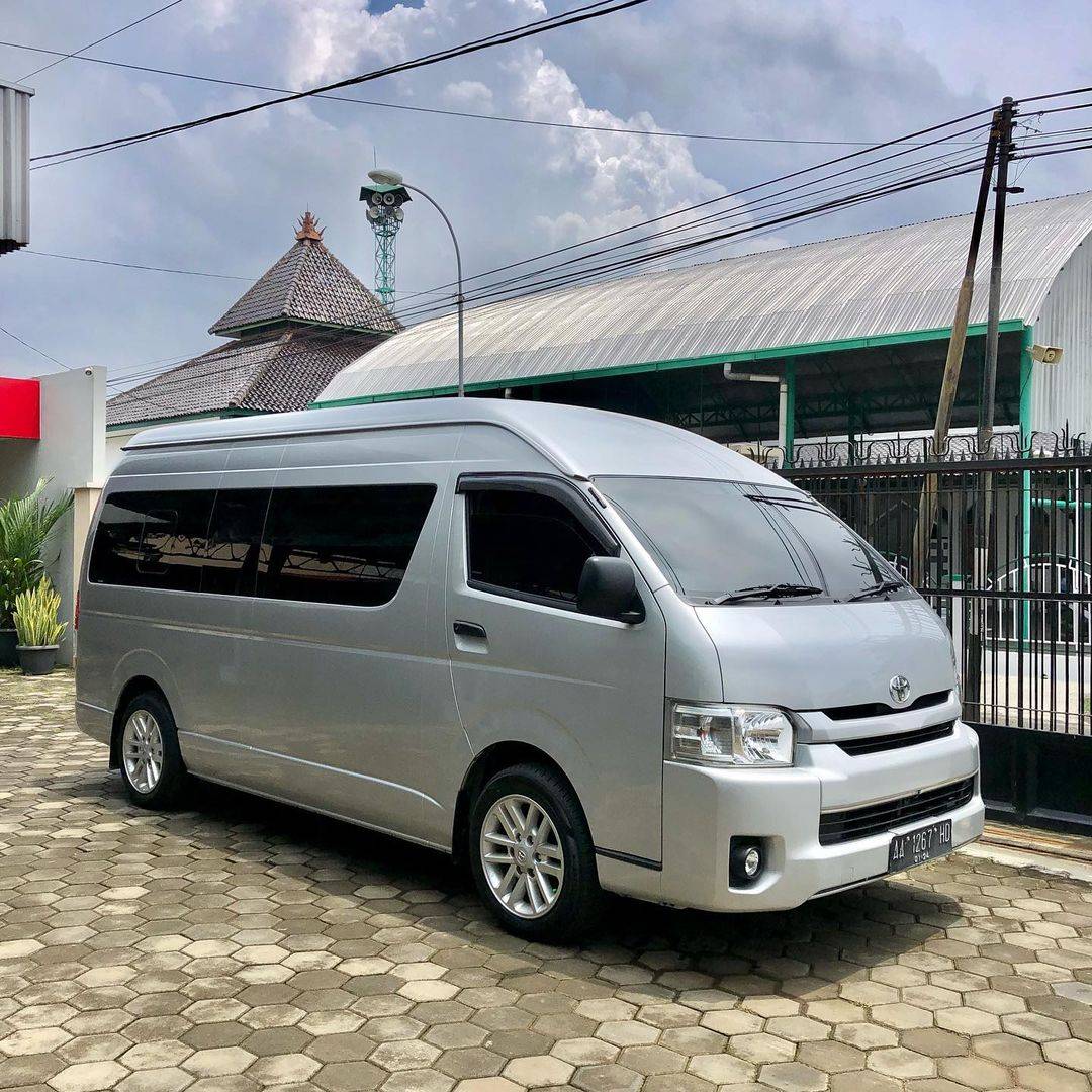 2018 Toyota Hiace COMMUTER DSL 2.5 2018 Toyota Hiace COMMUTER DSL 2.5
