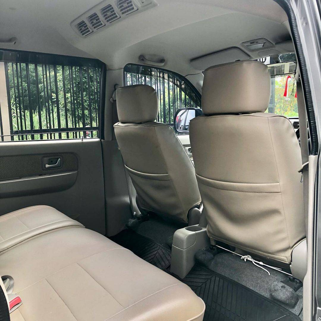 2012 Suzuki APV Arena GX 1.5 MT 2012 Suzuki APV Arena GX 1.5 MT