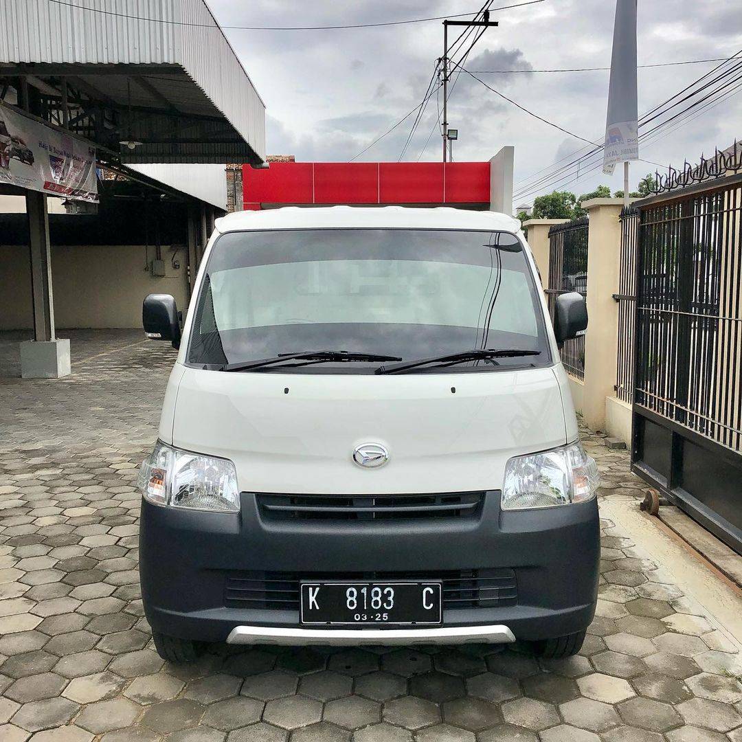 Second Hand 2020 Daihatsu Gran Max PU STANDAR 1.3L MT PU AC Second Hand 2020 Daihatsu Gran Max PU STANDAR 1.3L MT PU AC