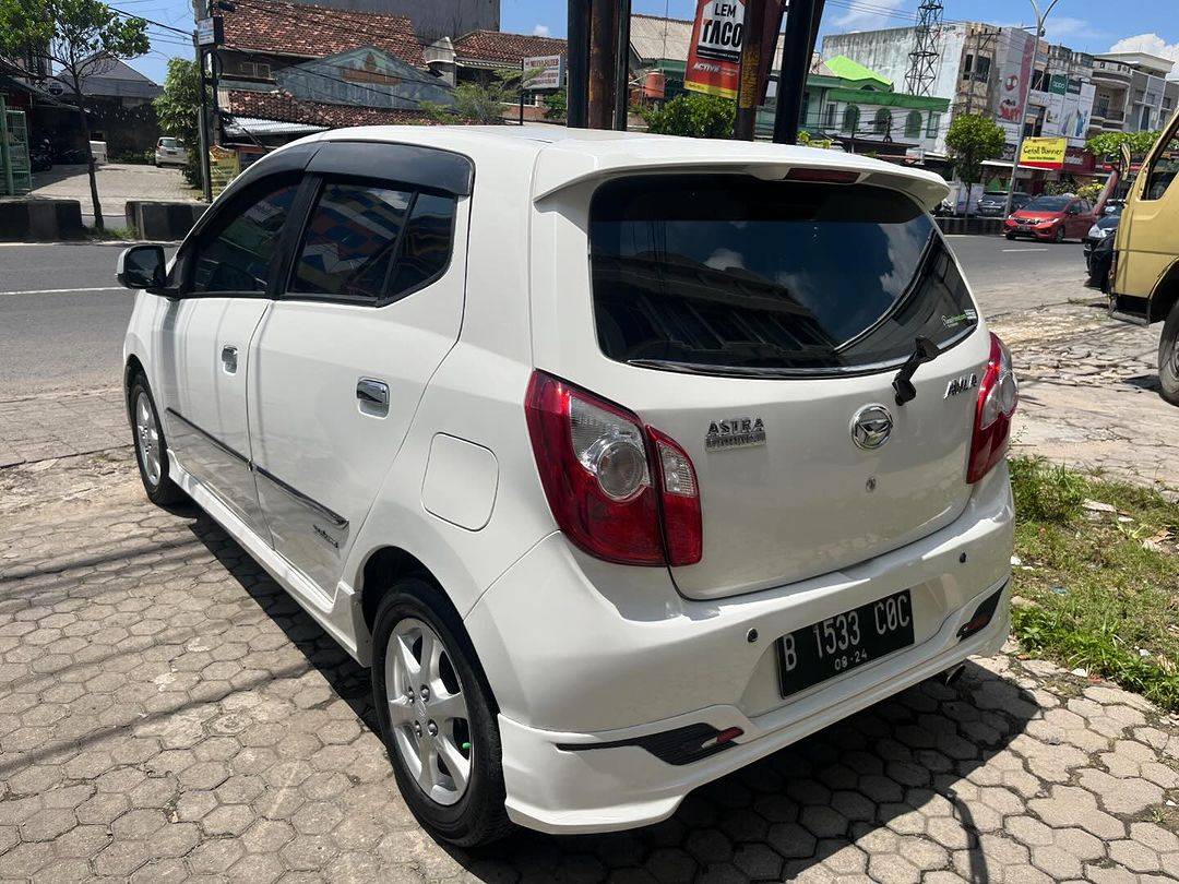 2016 Daihatsu Ayla 1.0L X AT 2016 Daihatsu Ayla 1.0L X AT