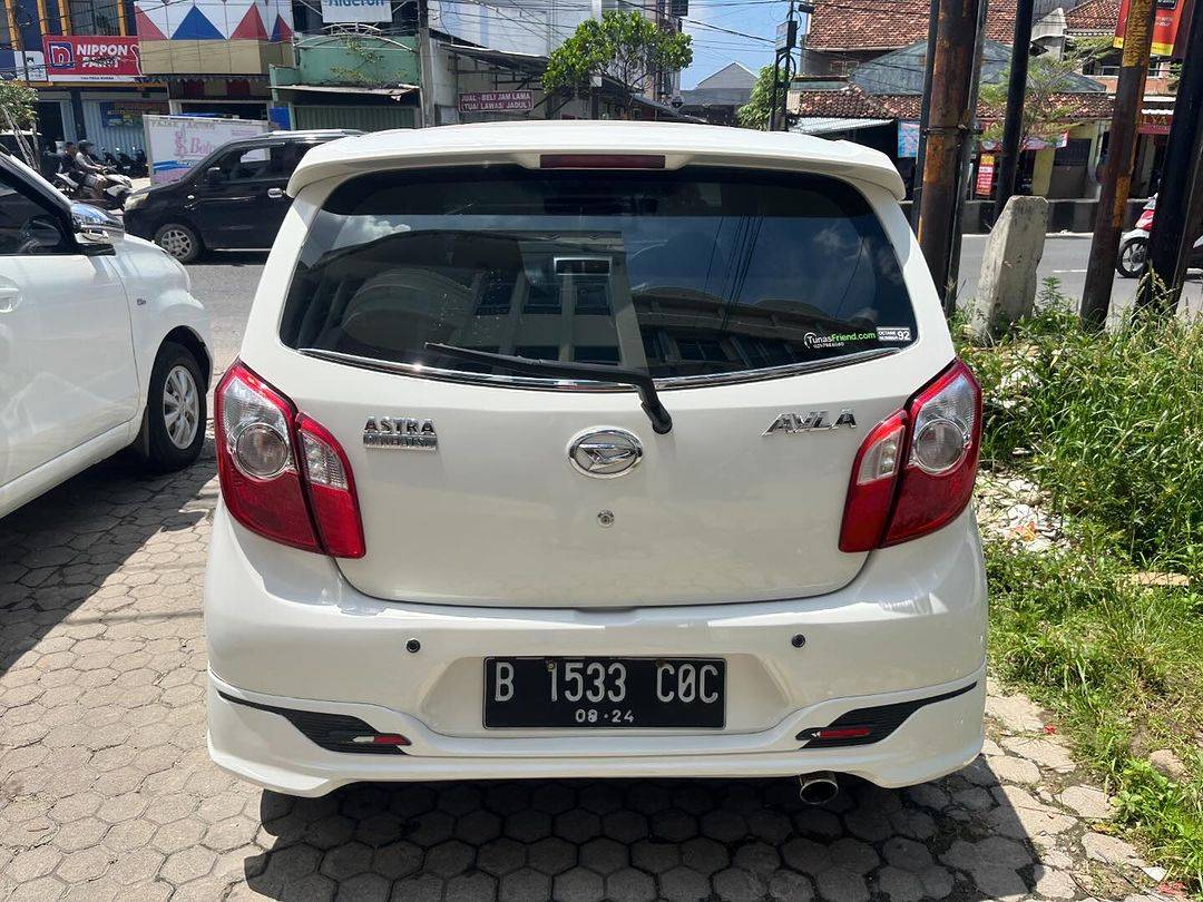 2016 Daihatsu Ayla 1.0L X AT 2016 Daihatsu Ayla 1.0L X AT