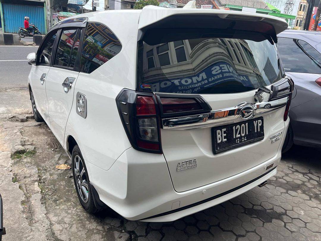 2019 Daihatsu Sigra 1.2 R DLX MT 2019 Daihatsu Sigra 1.2 R DLX MT