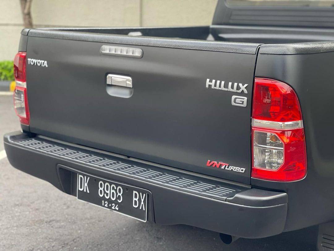 2014 Toyota Hilux Double Cabin 2.5L MT 2014 Toyota Hilux Double Cabin 2.5L MT