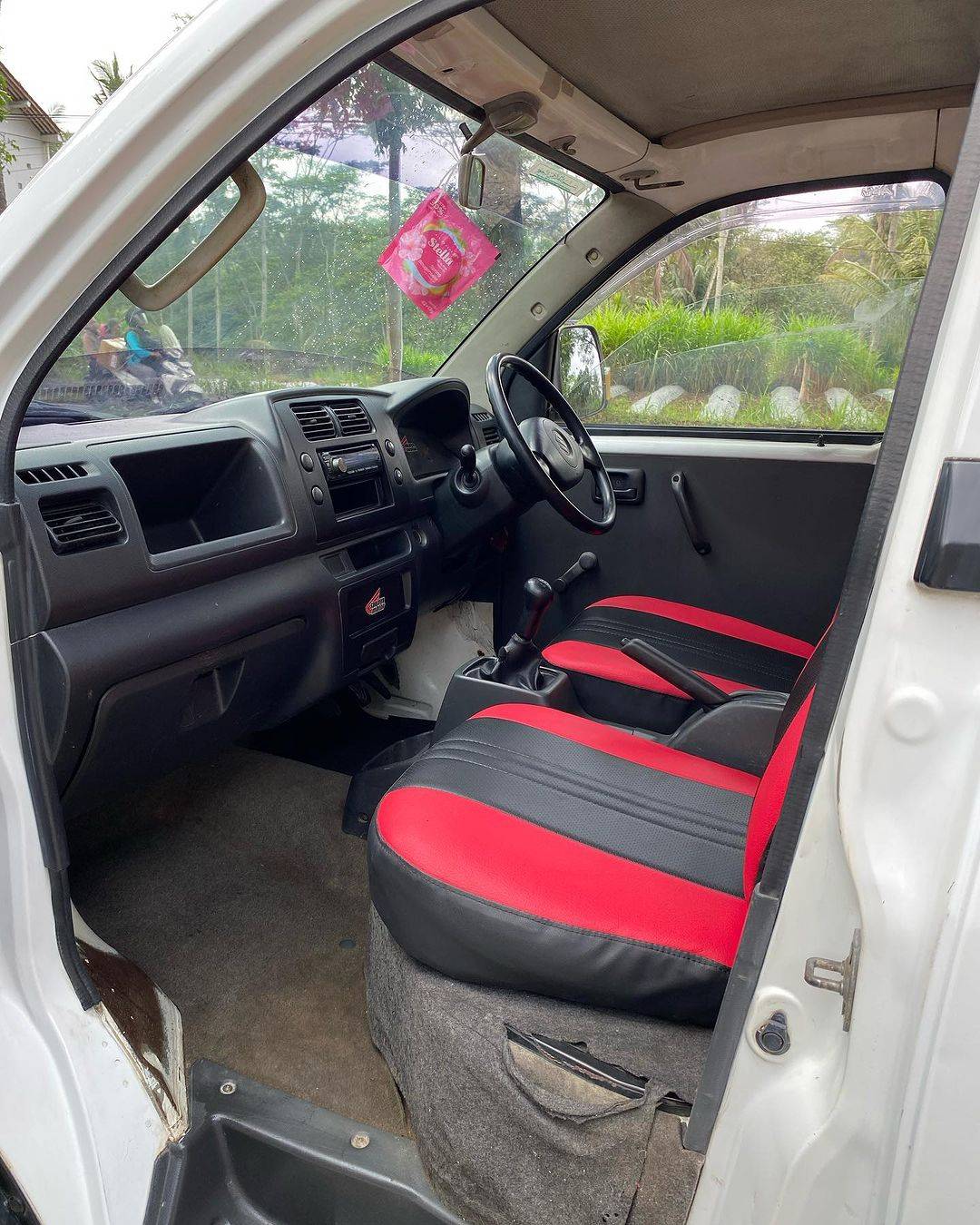 2012 Suzuki Carry Standar 1.6L MT 2012 Suzuki Carry Standar 1.6L MT