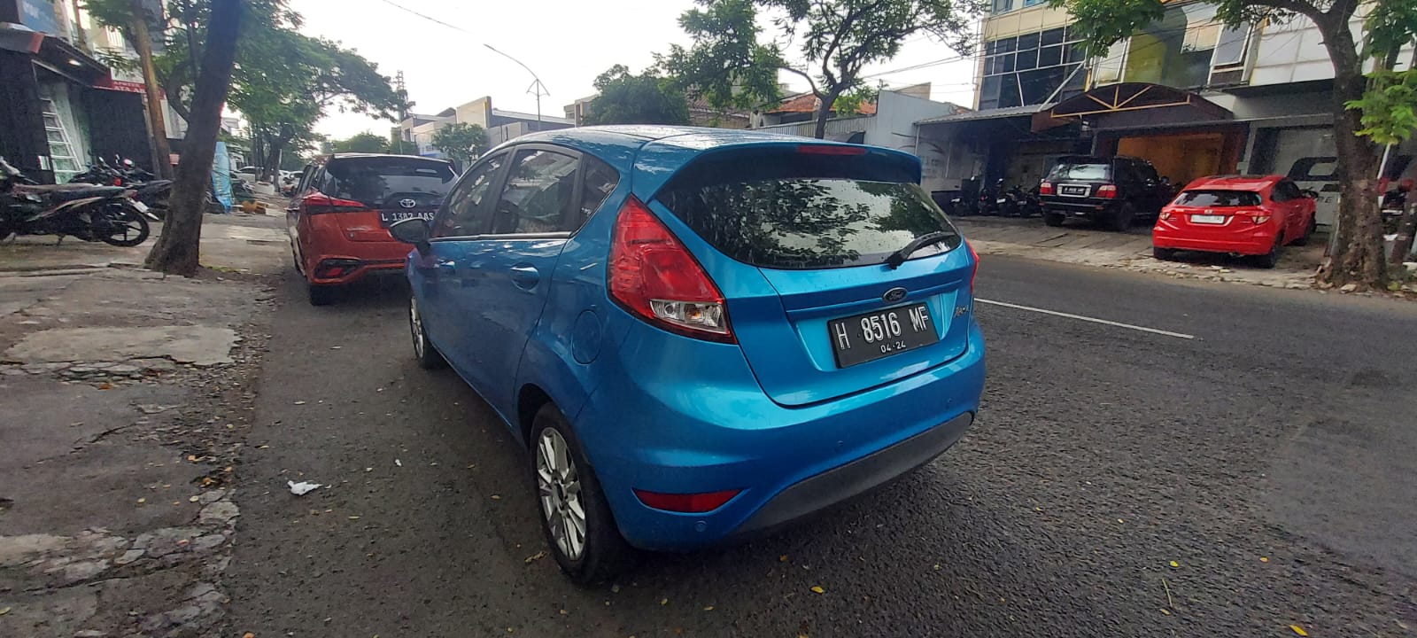 2013 Ford Fiesta Trend 1.5L AT 2013 Ford Fiesta Trend 1.5L AT