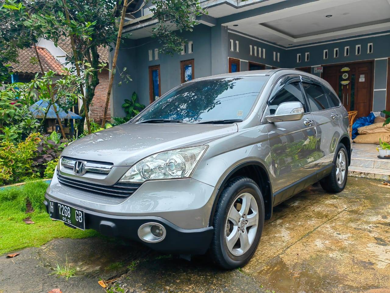 2008 Honda CR-V  2.0L AT Bekas 2008 Honda CR-V  2.0L AT Bekas