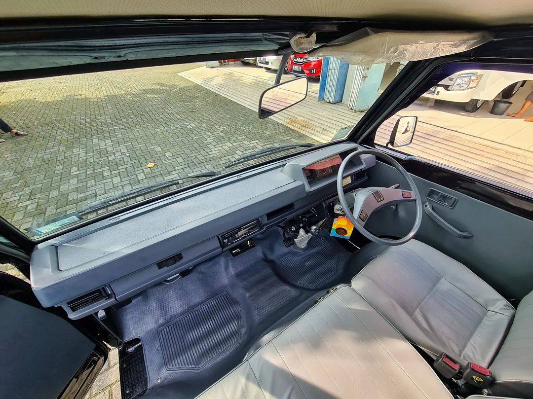 2021 Mitsubishi L300 Pickup Standard 2021 Mitsubishi L300 Pickup Standard