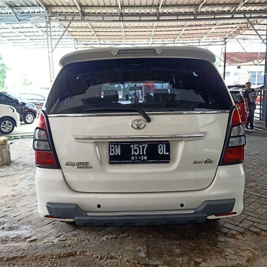 2011 Toyota Kijang Innova 2011 Toyota Kijang Innova