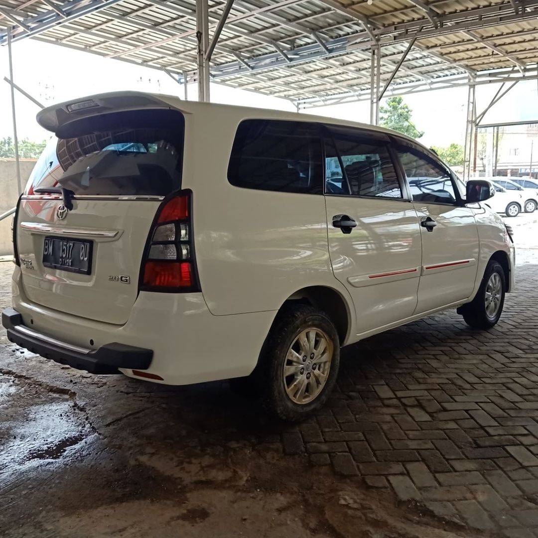 2011 Toyota Kijang Innova 2011 Toyota Kijang Innova