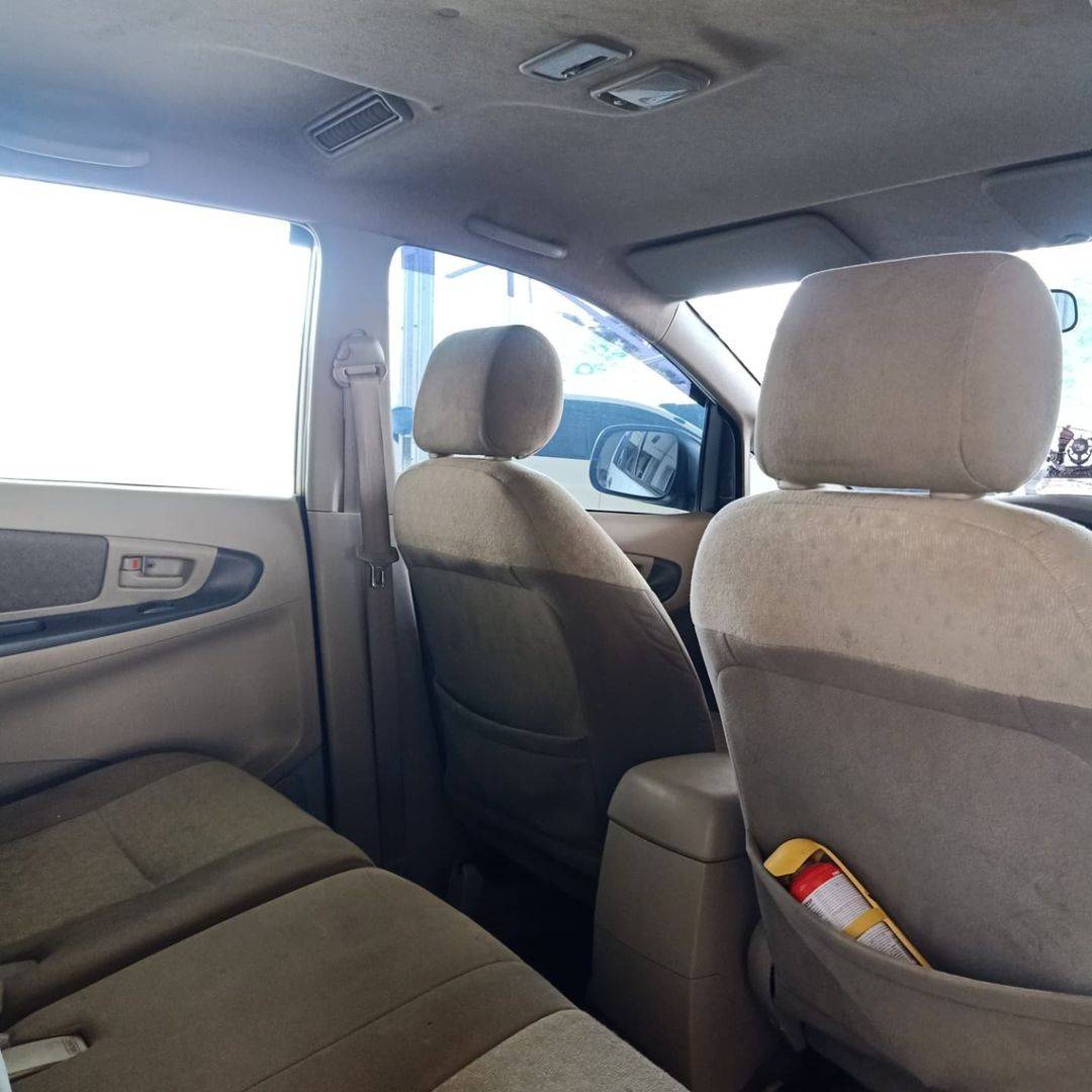 2011 Toyota Kijang Innova 2011 Toyota Kijang Innova