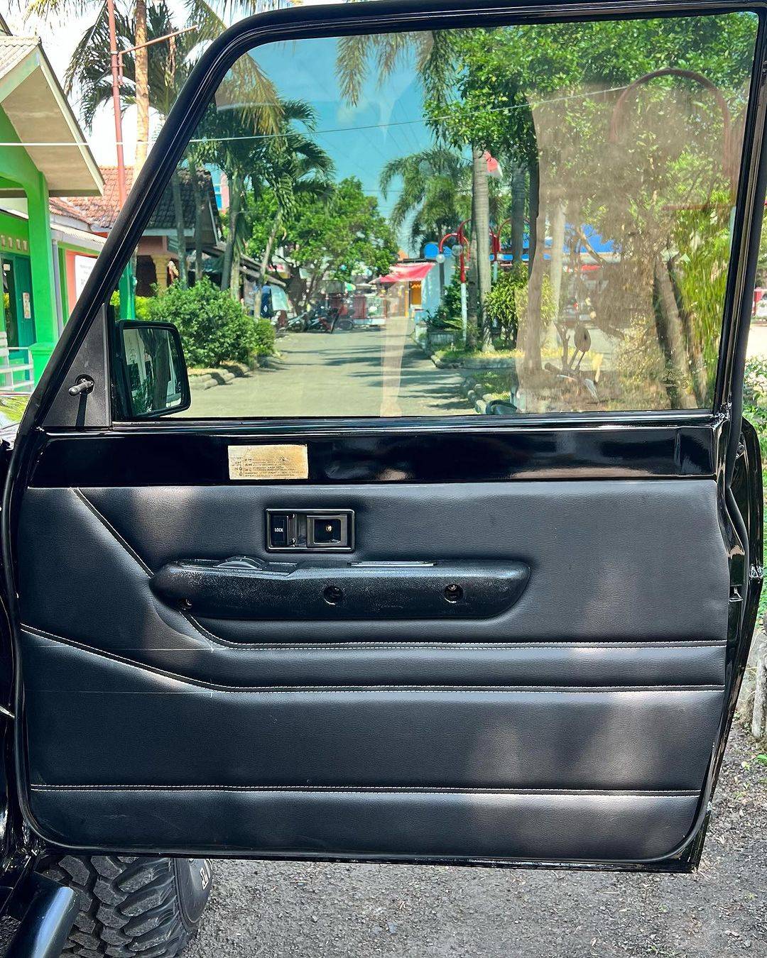 2000 Daihatsu Taft 2000 Daihatsu Taft