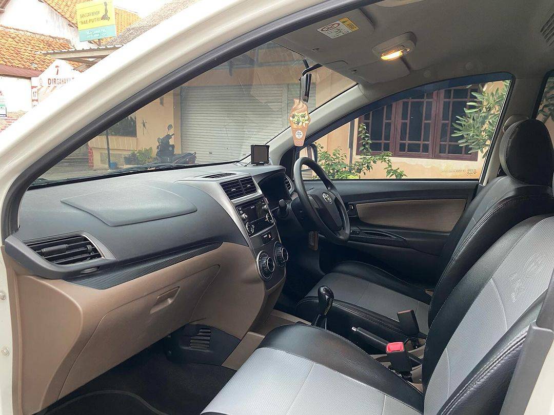 2016 Toyota Avanza VVT-i G 1.3L MT 2016 Toyota Avanza VVT-i G 1.3L MT