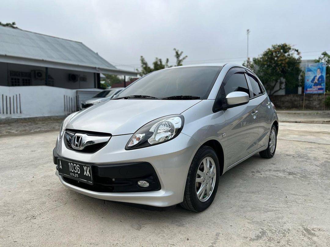 2015 Honda Brio E 1.3L M/T 2015 Honda Brio E 1.3L M/T