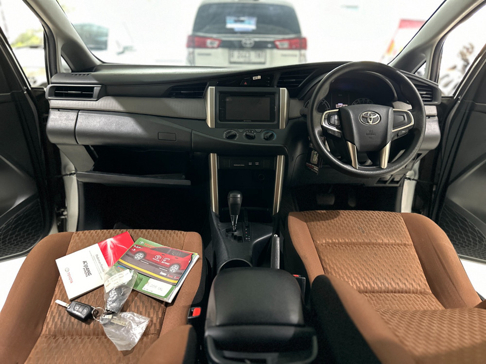 2017 Toyota Innova 2017 Toyota Innova