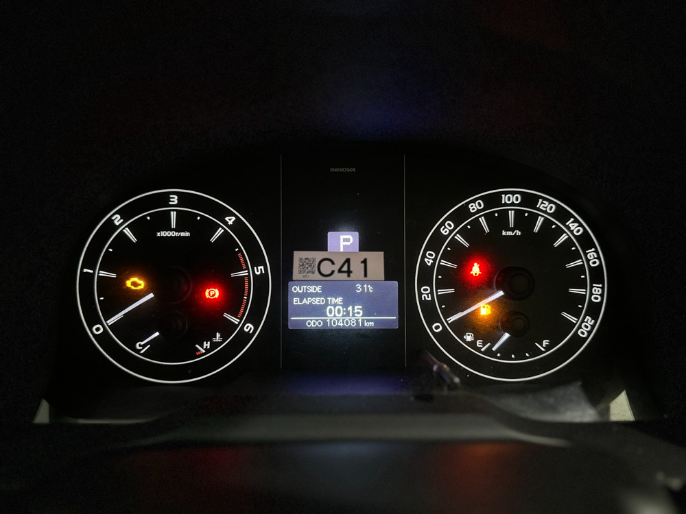 2017 Toyota Innova 2017 Toyota Innova