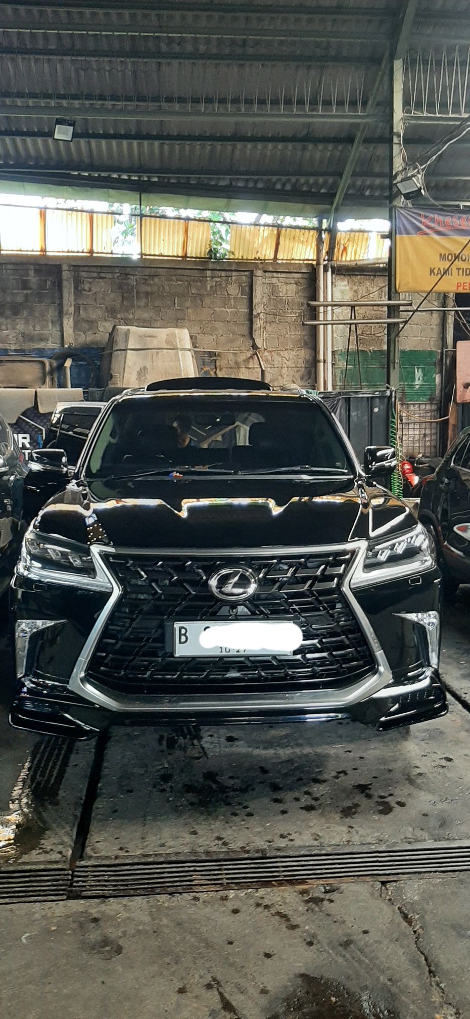 Second Hand 2012 Lexus LX Second Hand 2012 Lexus LX