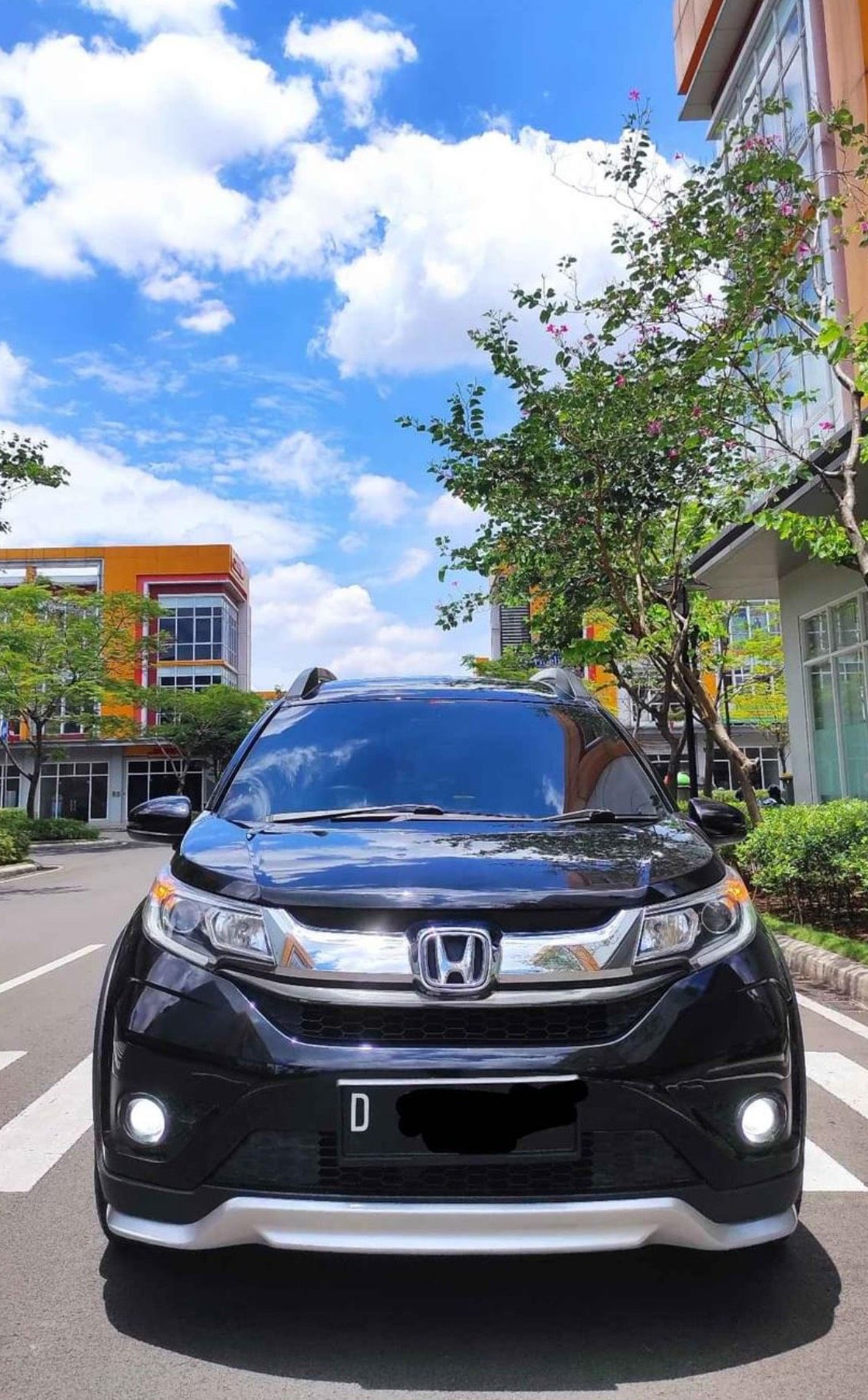 Second Hand 2017 Honda BRV Second Hand 2017 Honda BRV