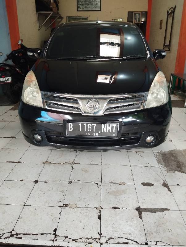 Used Nissan Grand Livina