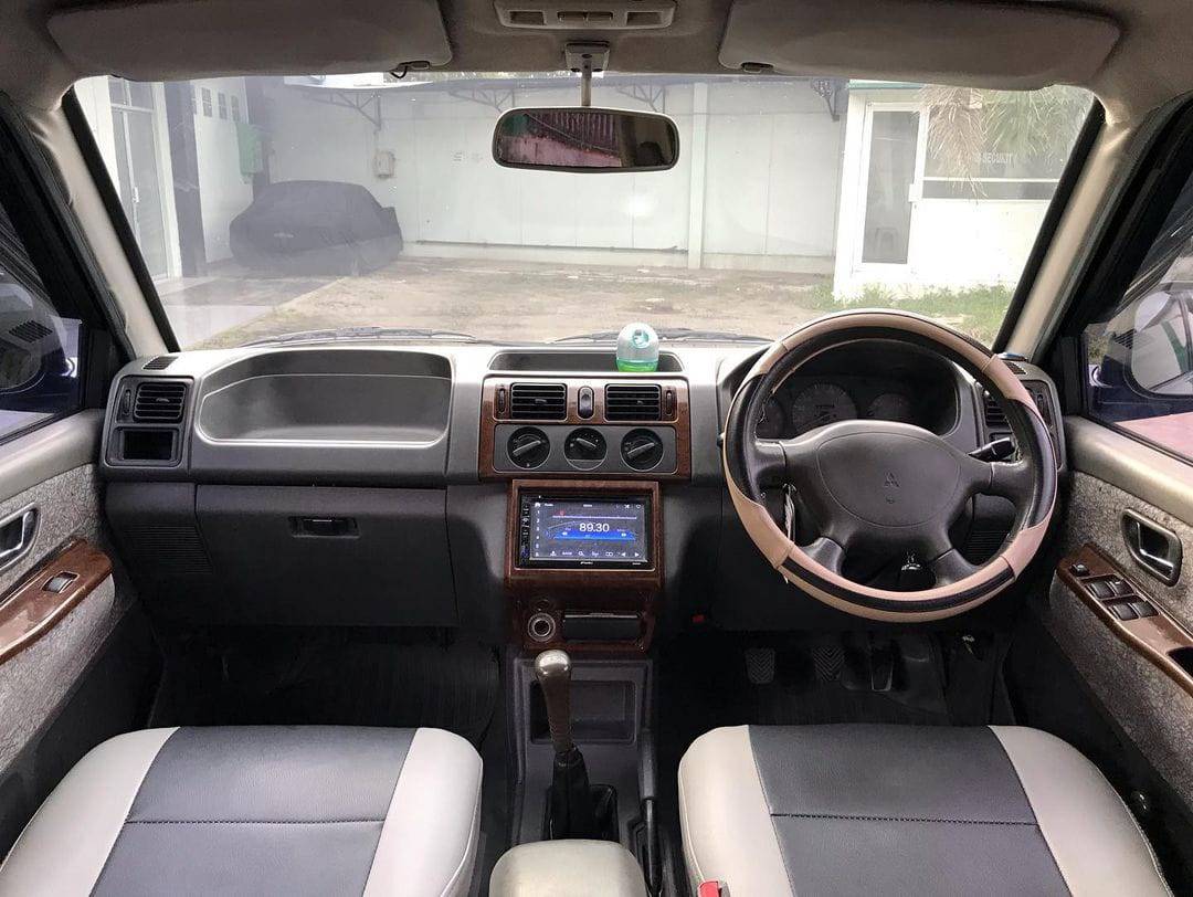 2002 Mitsubishi Kuda 2002 Mitsubishi Kuda