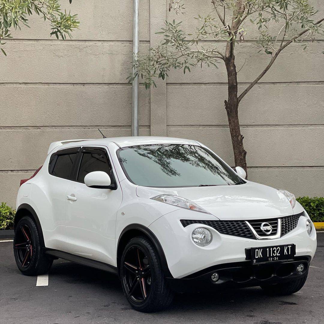 Second Hand 2014 Nissan Juke  RX AT
