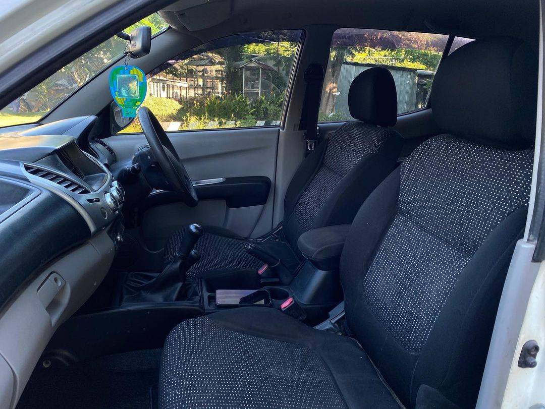 2012 Mitsubishi Strada Triton Single Cabin HDX 4x4 2012 Mitsubishi Strada Triton Single Cabin HDX 4x4