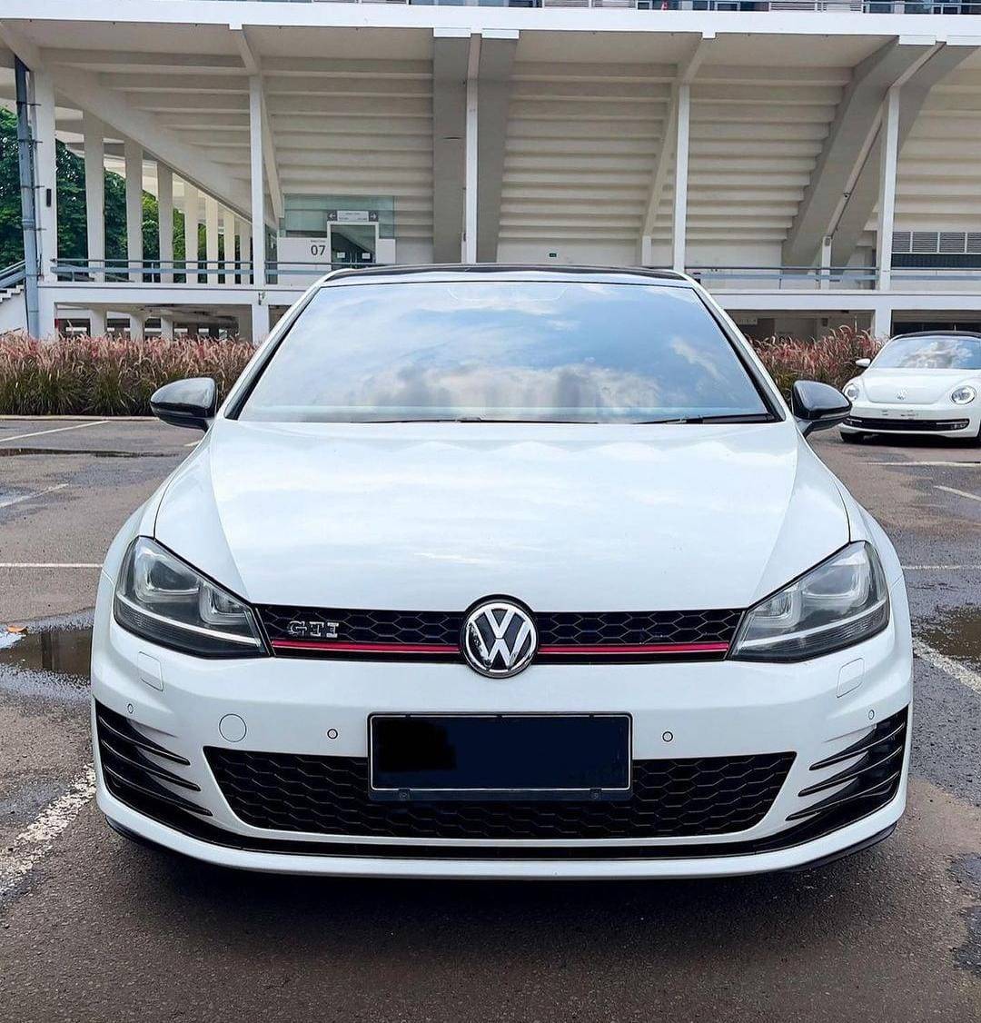 Volkswagen Golf GTI 2024 Price in Depok Know Loan Simulations