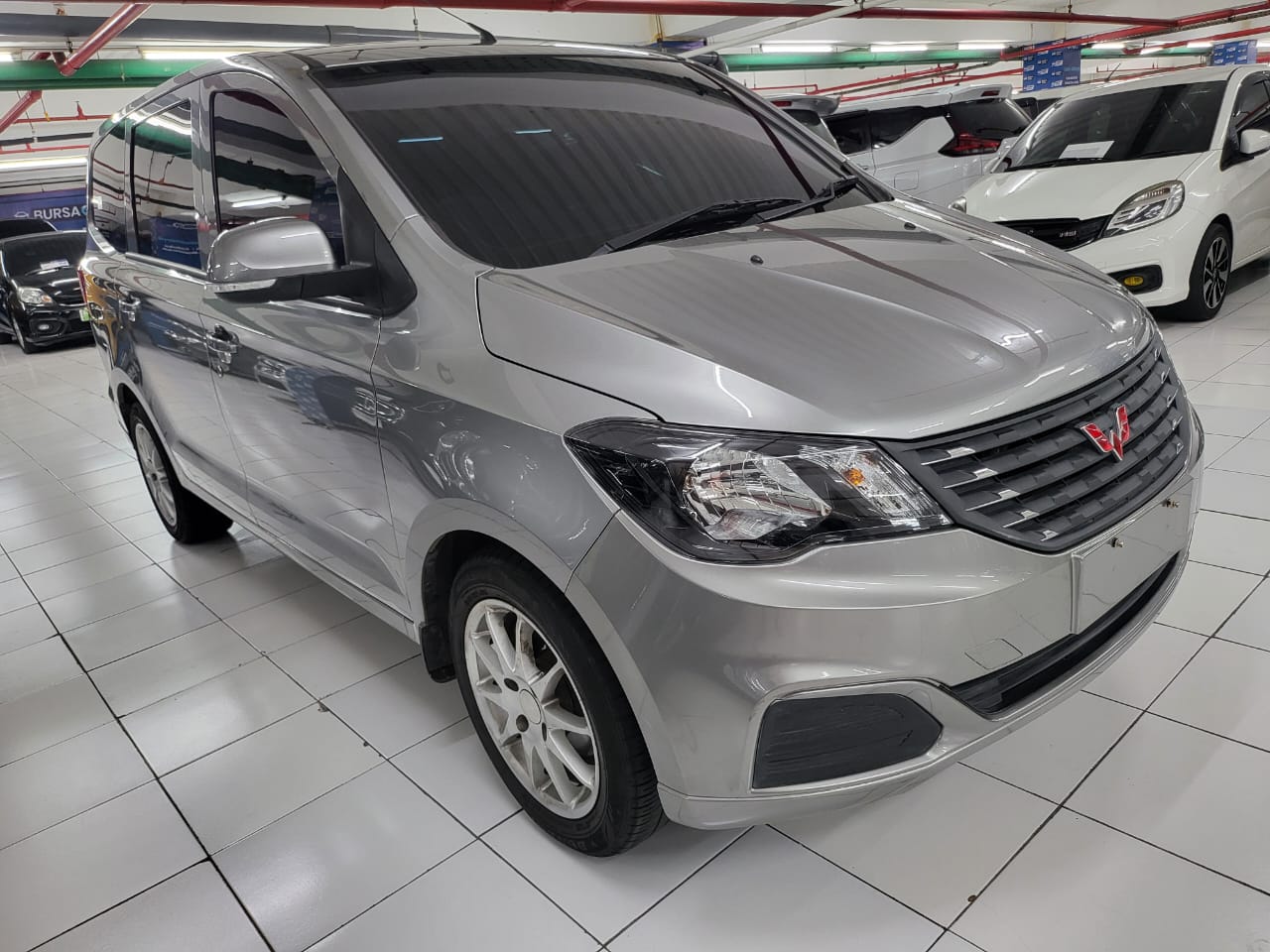 Second Hand 2022 Wuling Confero Second Hand 2022 Wuling Confero